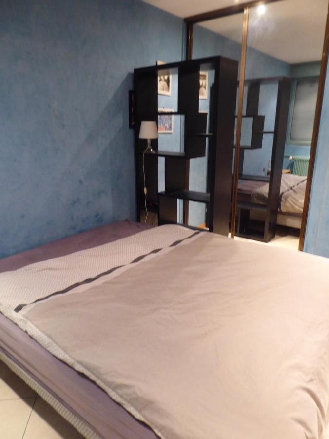 Chambre Dans Un Appartement Annecy Gare-Centre Экстерьер фото