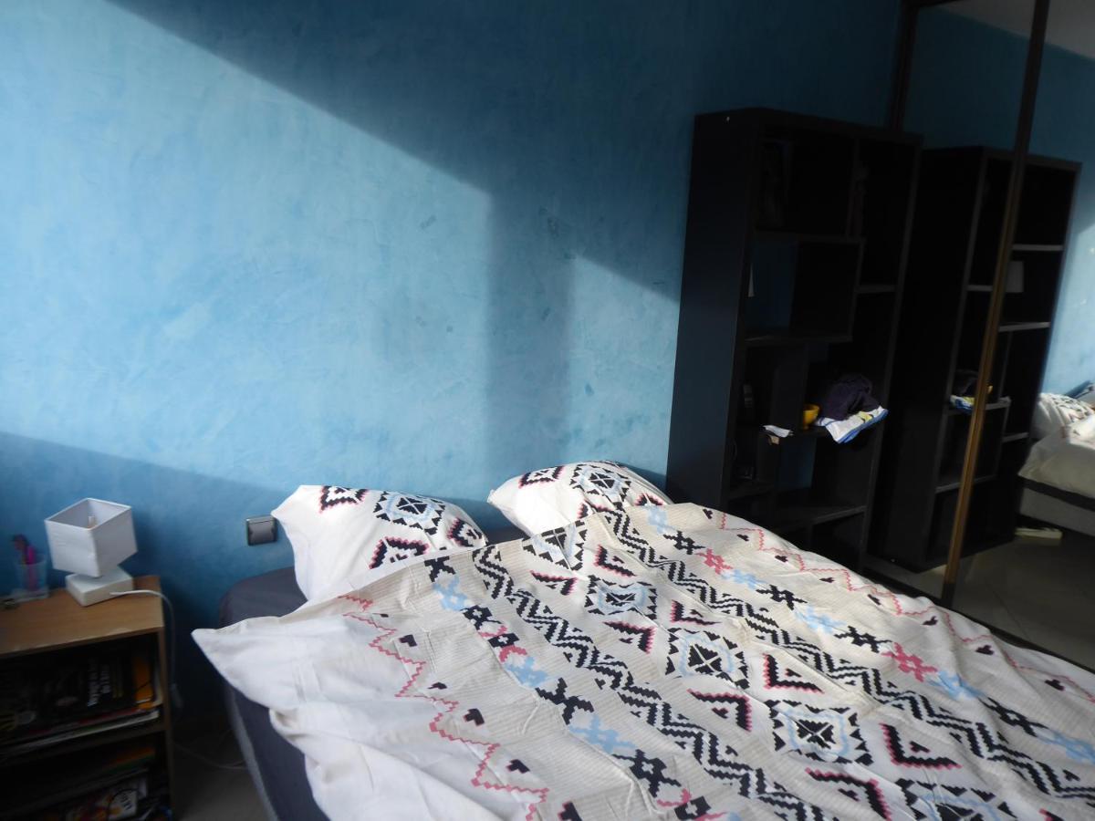 Chambre Dans Un Appartement Annecy Gare-Centre Экстерьер фото